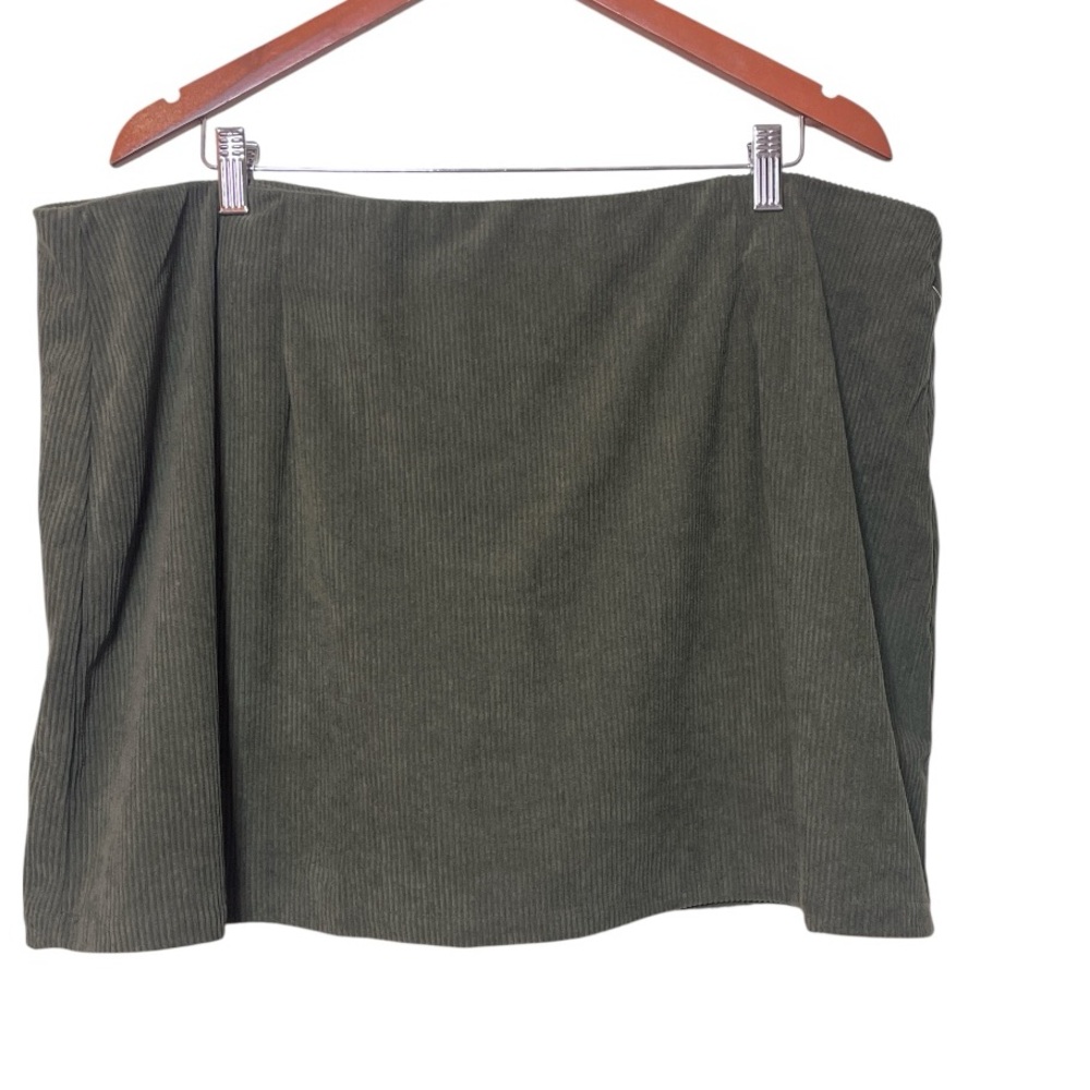 HALARA High Waisted 2-in-1 A Line Mini Corduroy Casual Plus Size Skirt